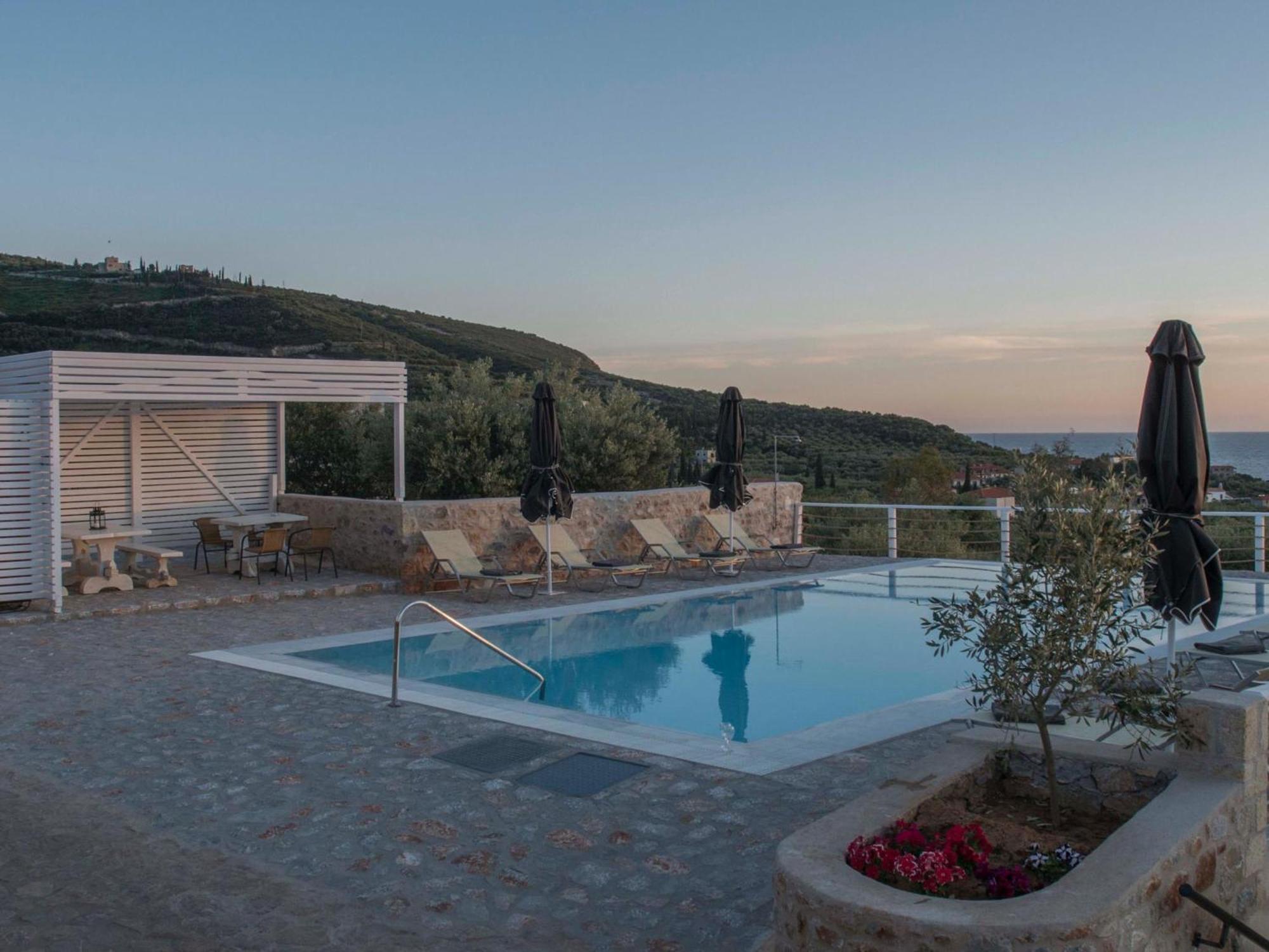 Poliana Estate Villas Riglia Luaran gambar